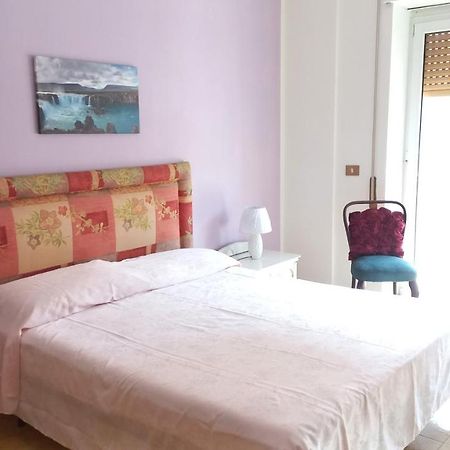 Appartamento Incantevole Al Centro Di Torvaianica Ngoại thất bức ảnh