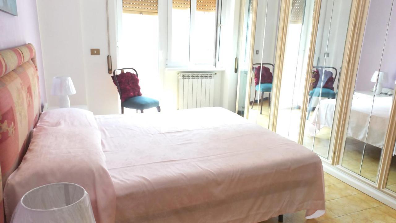 Appartamento Incantevole Al Centro Di Torvaianica Ngoại thất bức ảnh