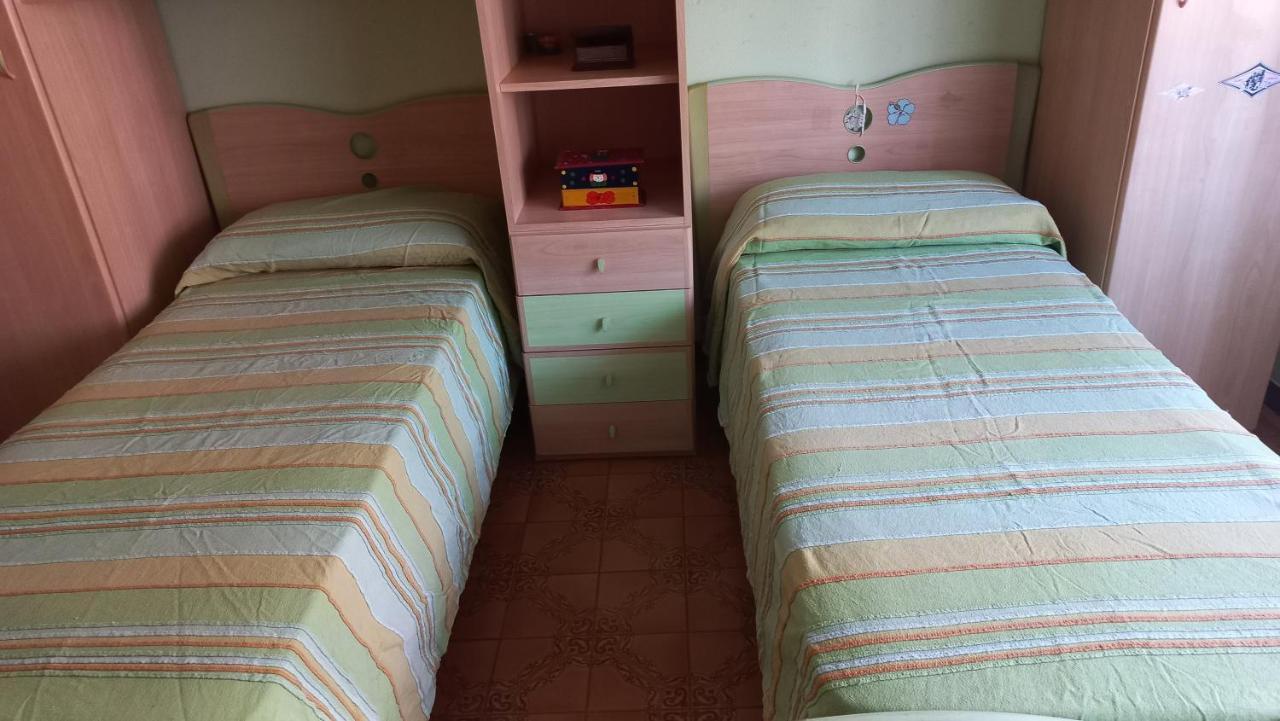 Appartamento Incantevole Al Centro Di Torvaianica Ngoại thất bức ảnh