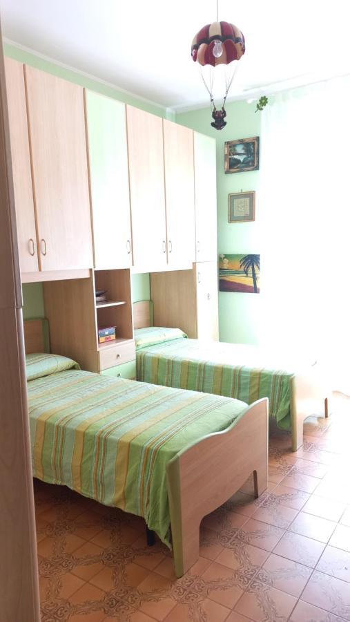 Appartamento Incantevole Al Centro Di Torvaianica Ngoại thất bức ảnh