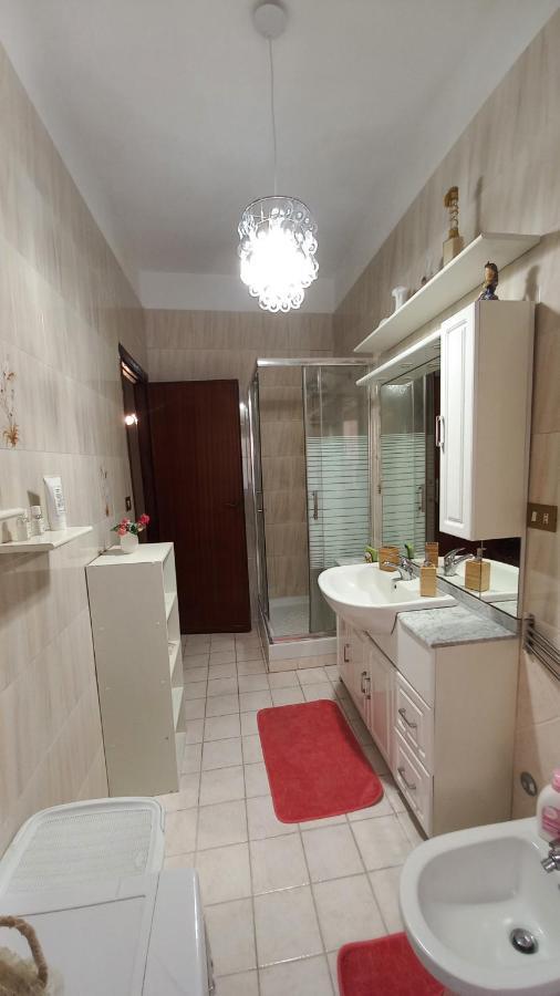 Appartamento Incantevole Al Centro Di Torvaianica Ngoại thất bức ảnh
