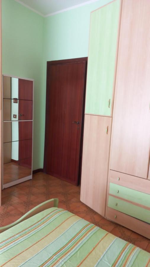 Appartamento Incantevole Al Centro Di Torvaianica Ngoại thất bức ảnh