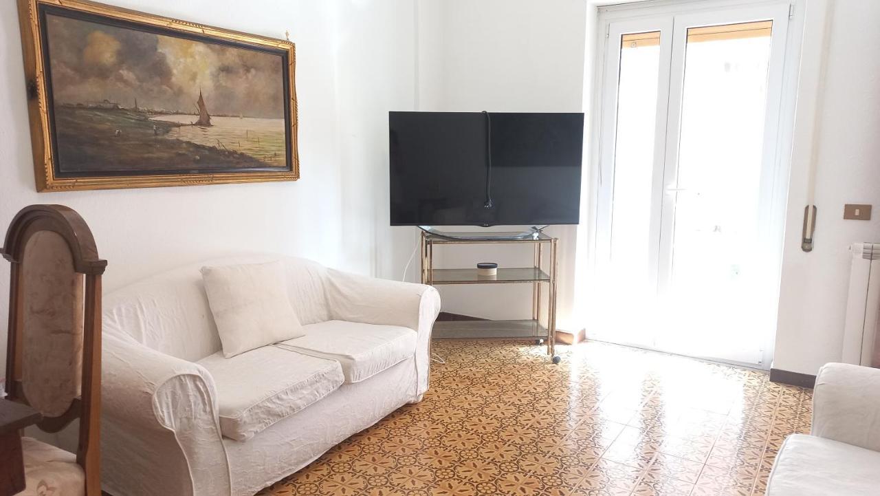 Appartamento Incantevole Al Centro Di Torvaianica Ngoại thất bức ảnh
