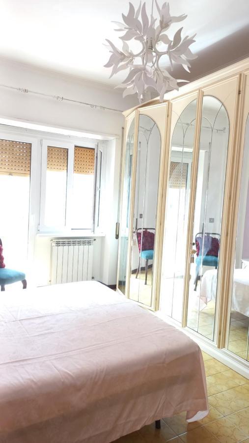 Appartamento Incantevole Al Centro Di Torvaianica Ngoại thất bức ảnh
