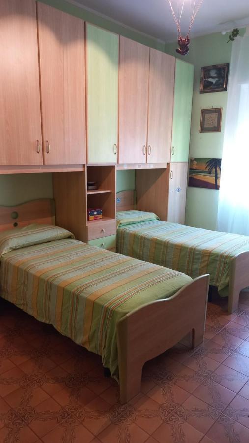 Appartamento Incantevole Al Centro Di Torvaianica Ngoại thất bức ảnh