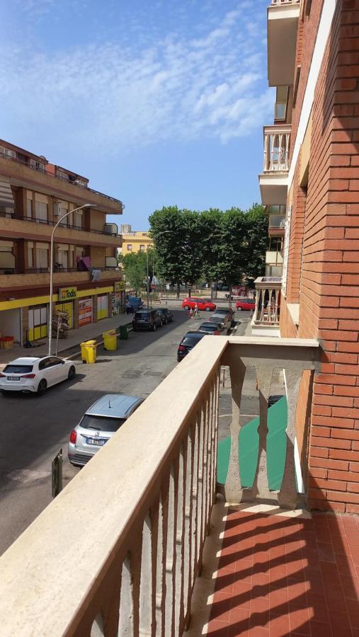 Appartamento Incantevole Al Centro Di Torvaianica Ngoại thất bức ảnh