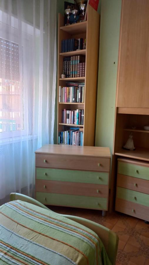 Appartamento Incantevole Al Centro Di Torvaianica Ngoại thất bức ảnh